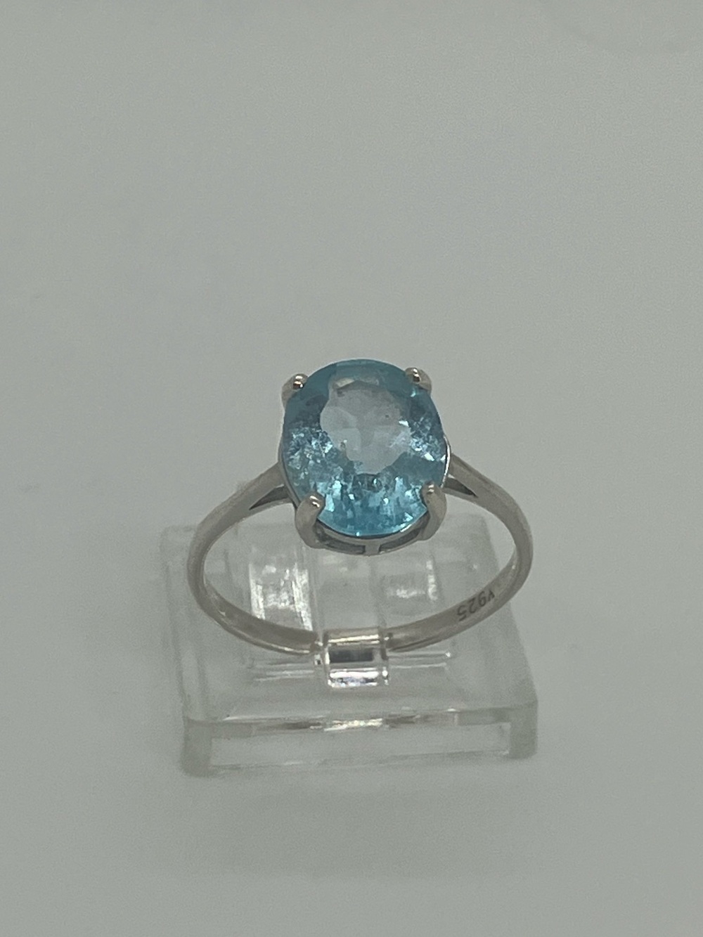 Vtg 925 Sterling Silver Large Oval Blue Topaz Solitaire Ring Sz 8.25